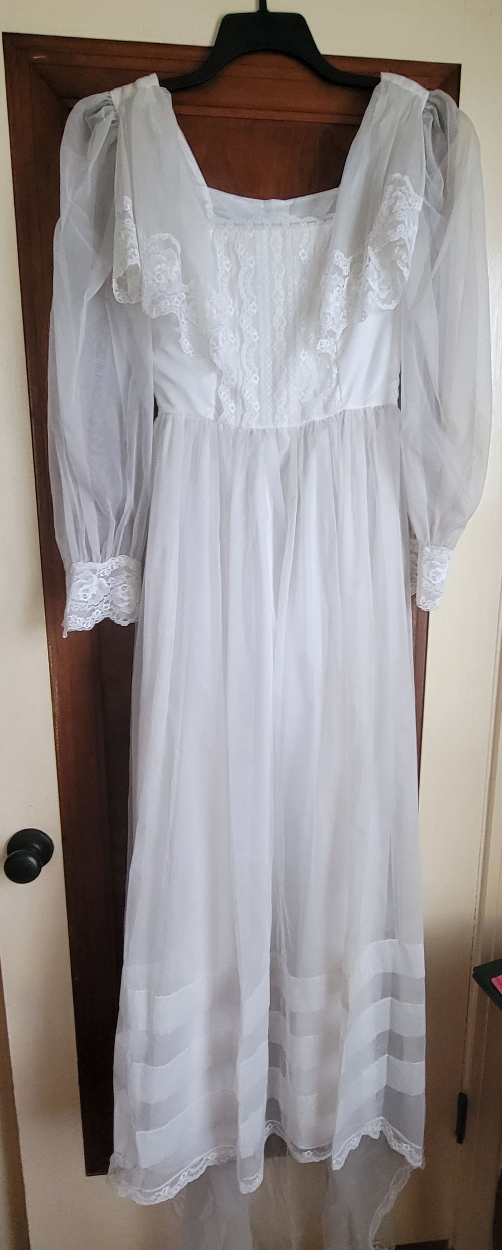 Vintage Wedding dresses 